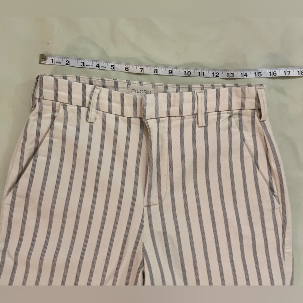 Anthropologie x Pilcro 
Size 30 Cream color shorts EUC - Picture 10 of 16